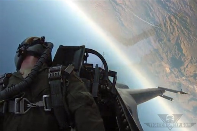 The Instructor Pilot in a Lockheed-Martin Block 40 F-16CM defends against an attacking student in a 6K Defensive BFM setup.
