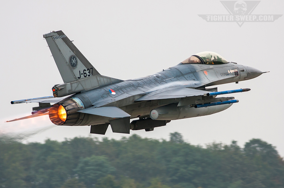 Burner Friday: RNLAF 312 Sqn F-16 | Fighter Sweep