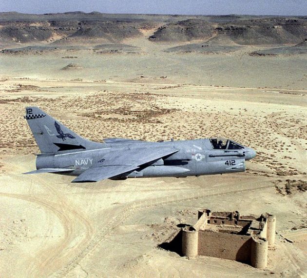 A-7E_VA-72_over_Saudi_Fort_1990