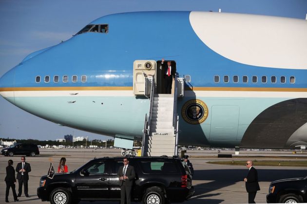 trump-air-force-one-palm-beach