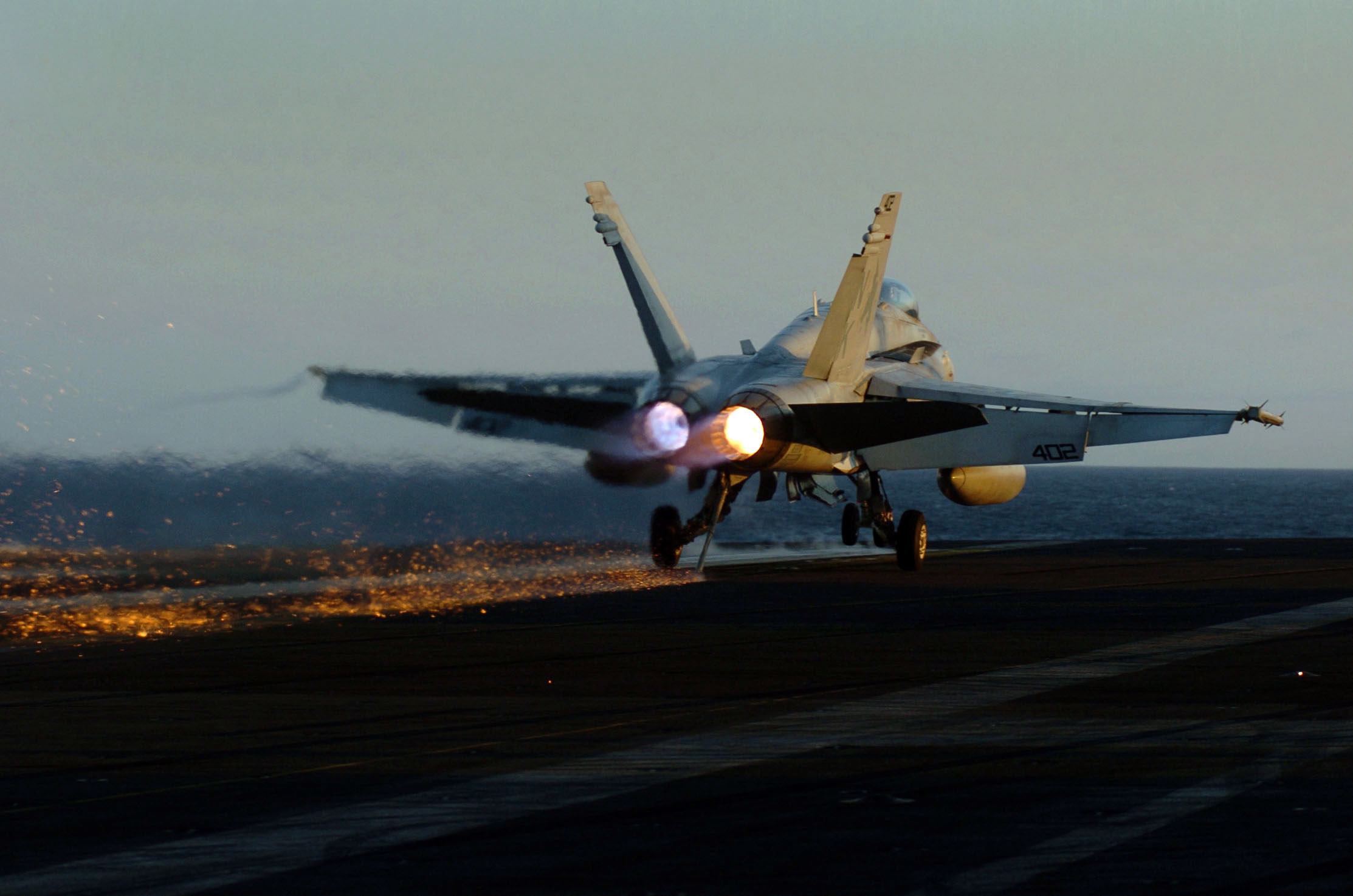 f18 carrier landing online f18 carrier landing online