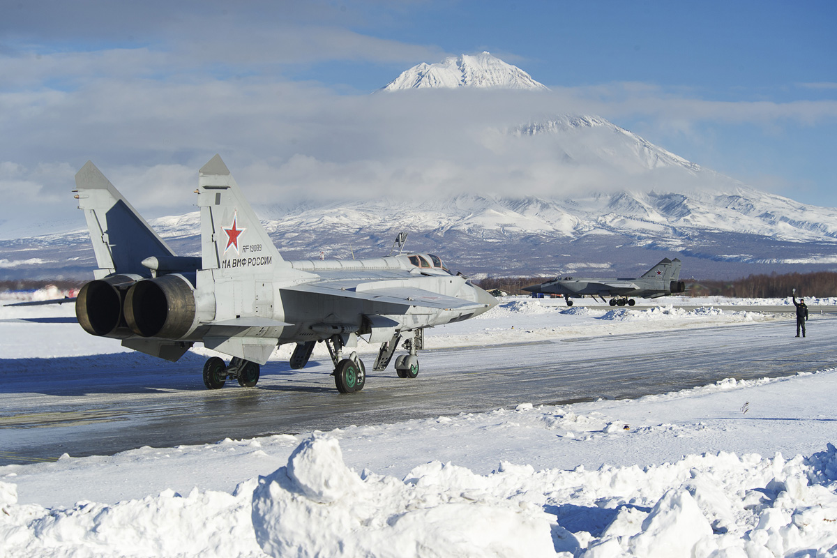 Claiming The Arctic: Russia To Begin Sending Intercept Fighters On ...